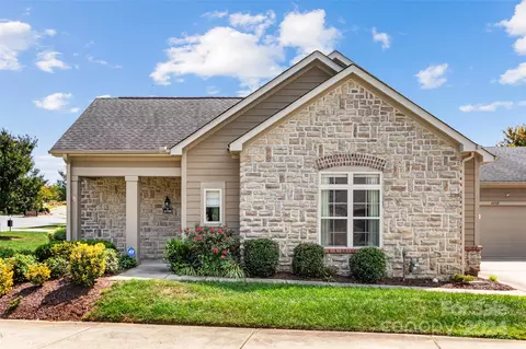4759 Polo Gate Blvd, Charlotte, NC 28216