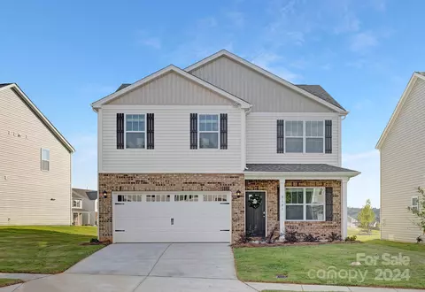 3466 Buck Ct, Gastonia, NC 28056