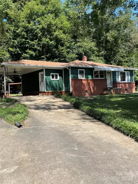 3025 Hwy 70 E Rd E, Marion, NC 28752