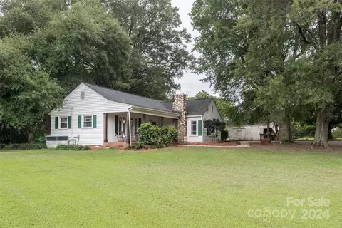 3913 Belk Mill Rd, Wingate, NC 28174