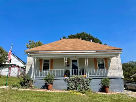48 Third St, Cramerton, NC 28032