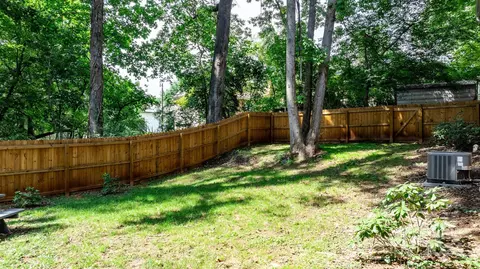 Exterior - 111 E Catawba St, Morganton, NC 28655 photo 4 of 5