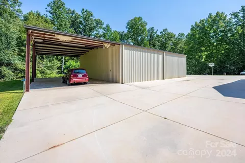 4215 Goodson Rd, Maiden, NC 28650 photo 4