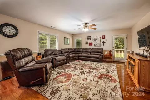 4215 Goodson Rd, Maiden, NC 28650 photo 13