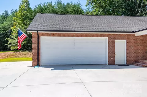4215 Goodson Rd, Maiden, NC 28650 photo 31