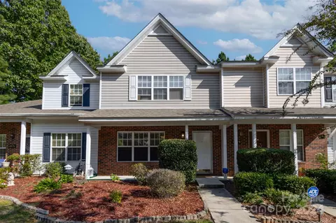 10775 Holly Ridge Blvd, Charlotte, NC 28216