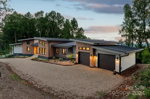 11 Laurel Ledge Way, Fletcher, NC 28732