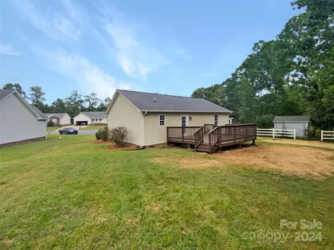 Exterior - 5209 Harmon Pl, Kannapolis, NC 28083 photo 4 of 4