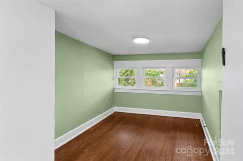 Bedroom - 36 State St, Marion, NC 28752 photo 2 of 6
