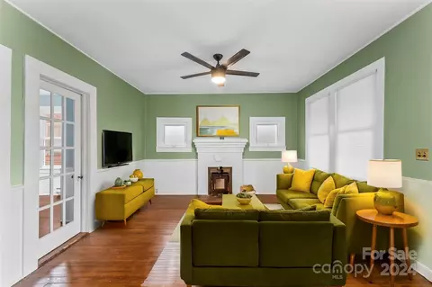 Living - 36 State St, Marion, NC 28752 photo 2 of 2