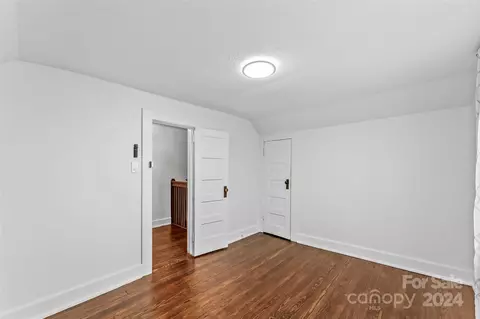 Bedroom - 36 State St, Marion, NC 28752 photo 3 of 6