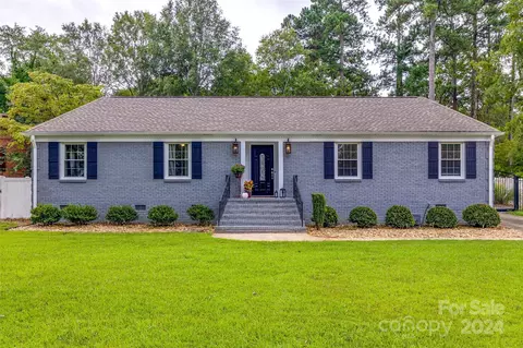 1038 Christopher Cir, Rock Hill, SC 29730