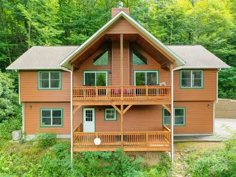 2629 Fie Top Rd, Maggie Valley, NC 28751