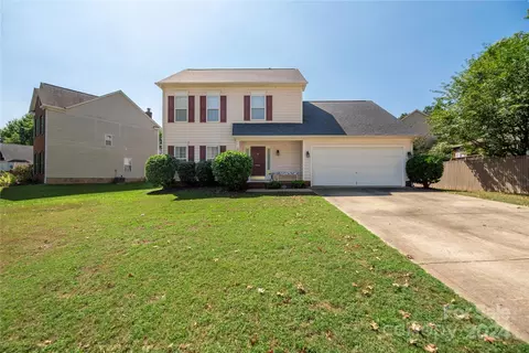 135 Easy St, Mooresville, NC 28117
