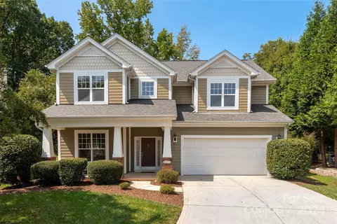 10337 Misty Moss Ct, Mint Hill, NC 28227