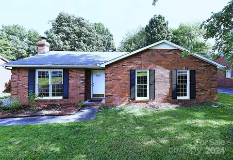 6007 Scots Bluff Dr, Charlotte, NC 28227