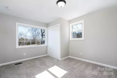 3863 River Rd, Morganton, NC 28655 photo 16