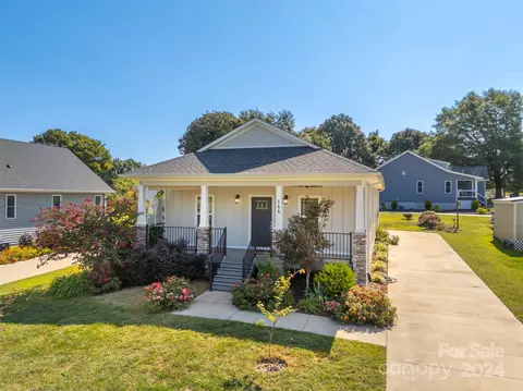 144 Elm St, Spindale, NC 28160