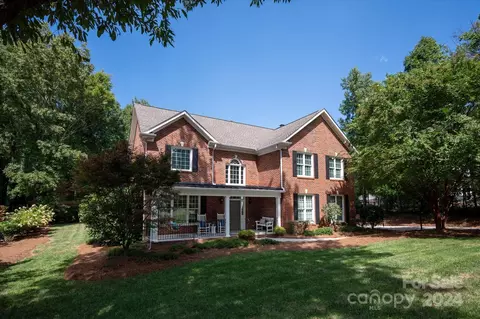 6175 Hunter Ln, Matthews, NC 28104