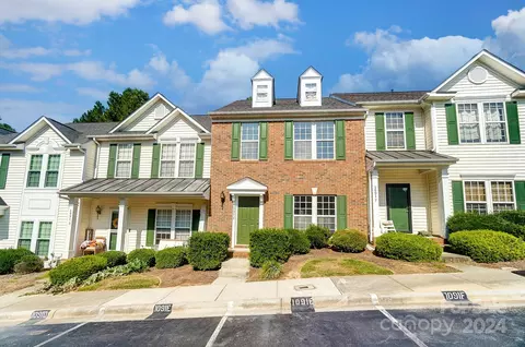 1091 Cramrton Villag Dr #E, Cramerton, NC 28032