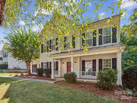 10003 Spring Park Dr, Charlotte, NC 28269