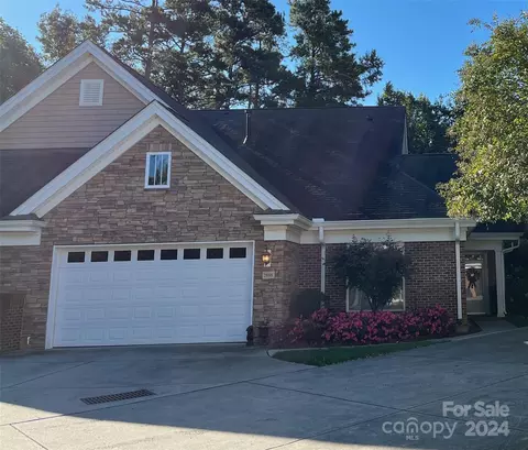 2888 Bellasera Way, Matthews, NC 28105