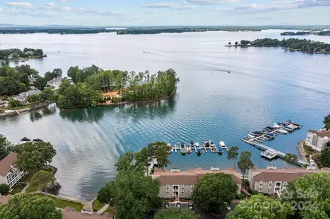20367 Harborgate 301 Ct #301, Cornelius, NC 28031