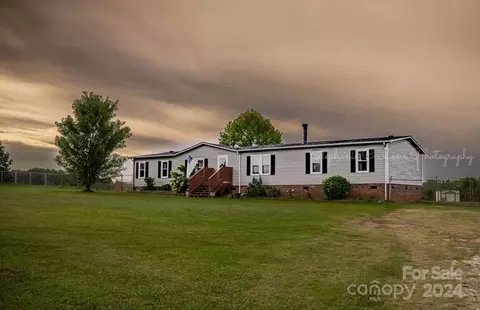 5307 Weblee Ct, Kings Mountain, NC 28086