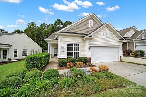 1035 Sweetleaf Dr, Fort Mill, SC 29707
