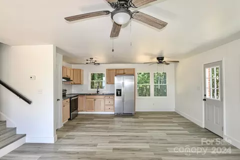 124 Carter Mill Rd, Elkin, NC 28621 photo 6