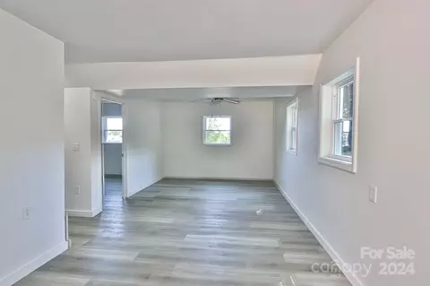 124 Carter Mill Rd, Elkin, NC 28621 photo 11