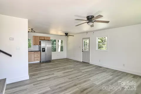 124 Carter Mill Rd, Elkin, NC 28621 photo 8