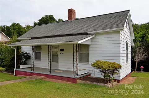 145 6th Em St, Marion, NC 28752