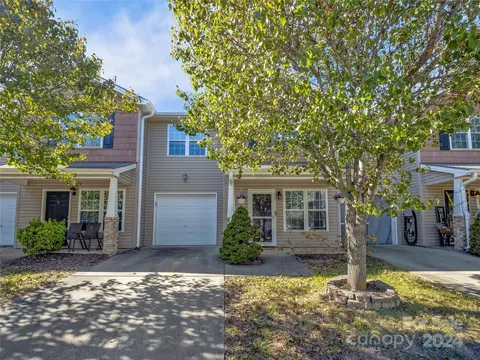 Exterior - 5 Lilac Fields Way, Arden, NC 28704 photo 2 of 7