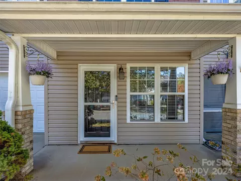 Exterior - 5 Lilac Fields Way, Arden, NC 28704 photo 3 of 7