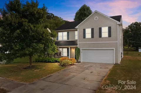 104 Anderson Ridge Dr, Albemarle, NC 28001