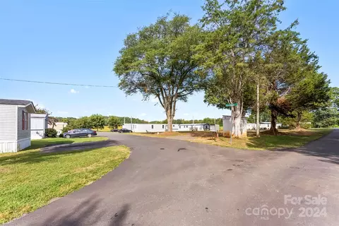 502 Cycle Ln, Dallas, NC 28034