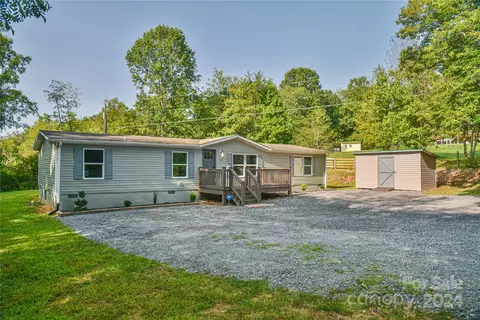 26 Maxwell Rd, Asheville, NC 28805