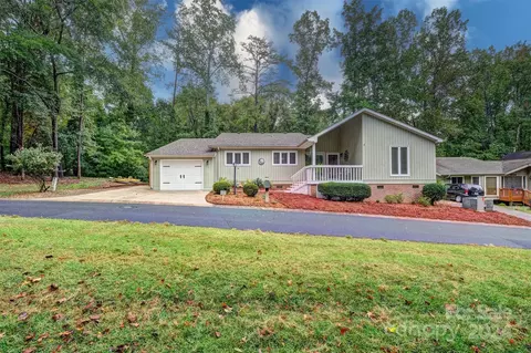 12 Old Stage Trl, Lake Wylie, SC 29710