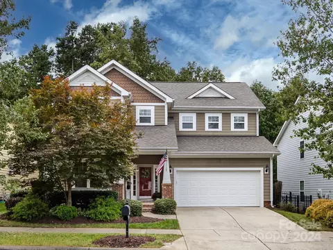 5835 Whitehawk Hill Rd, Mint Hill, NC 28227