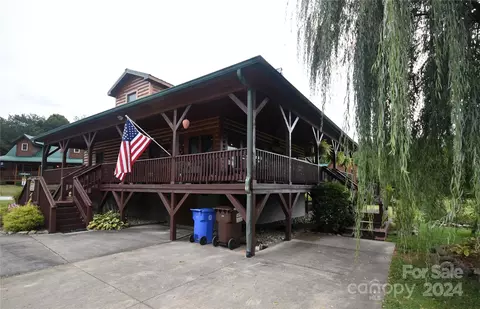 170 Panoramic Loop, Maggie Valley, NC 28751 photo 6