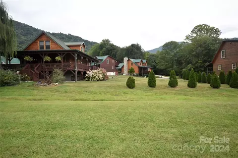 170 Panoramic Loop, Maggie Valley, NC 28751 photo 8