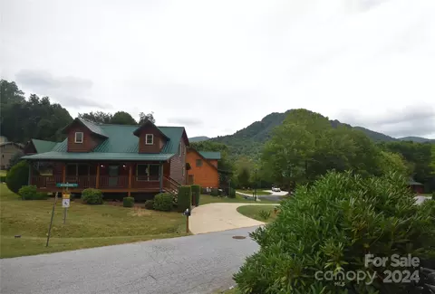 170 Panoramic Loop, Maggie Valley, NC 28751 photo 17