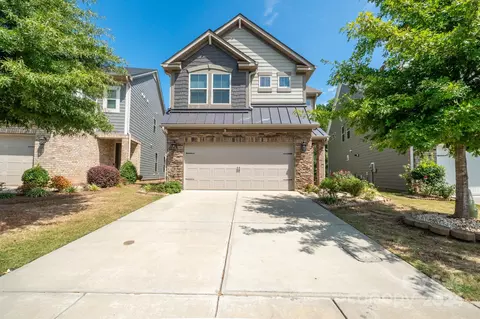 11711 Clems Branch Dr, Charlotte, NC 28277