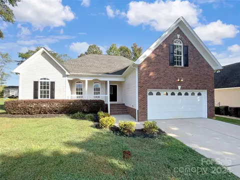 1463 Plantation Hills Dr, Rock Hill, SC 29732