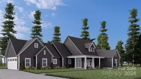 45 Haywood Park Dr, Hendersonville, NC 28791