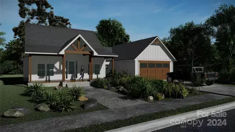 70 Haywood Park Dr, Hendersonville, NC 28791
