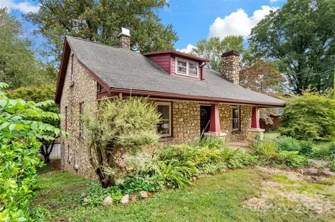 177 Salisbury Ave, Old Fort, NC 28762