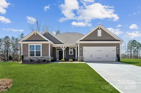 120 Brooke Forest Ct, Mooresville, NC 28115