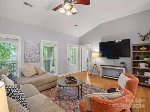 Living - 8803 Peninsula Dr, Terrell, NC 28682 photo 1 of 3